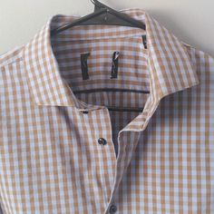 New Without Tags. The Tag Has Been Cut In This, But It Is A Nordstrom Brand. I'm Not Sure Which One. It's New Without Tags And He's A Fantastic Gingham Pattern. Size Is 16, 32 - 33 Fall Gingham Shirt With Buttons, Business Plaid Button-up Top, Plaid Button-up Business Tops, Plaid Button-up Tops For Business, Gingham Button-up Shirt For Business, Plaid Top For Business In Spring, Brown Gingham, Gingham Pattern, Gingham Shirt