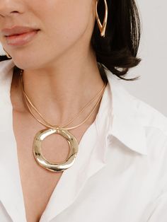 - Two chains in one: starts layering for you - Immersed in 18k gold - Bold naturally ridged pendant - Naturally shaped to ground you Liquid Gold, Gold Collection, Gold Plated Necklace, Dream Jewelry, 18k Gold, Statement Necklace, Jewelry Collection, Gold Plate, Plating