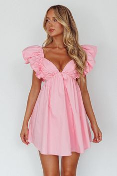 Babydoll Hoco Dress, Short Light Pink Dress, Pink Birthday Dresses, Cute Pink Dresses, Pink Beach Dress, Light Pink Dresses, Pink Beach Dresses, Look Like An Angel, Pink Flowy Dress