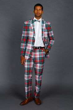 Introducing The Scotch on the Rocks White Plaid Christmas Suit by Shinesty. Made of premium polyester with fully-fused front panels and collar, plus four internal pockets to stash your vices. Mix and match sizing, free domestic exchanges and returns only at Shinesty. Holiday White Fitted Sets, White Holiday Sets, White Holiday Set, Outfit For Christmas Party, Mens Holiday Clothes, Mens Christmas Party Outfit, Scotch On The Rocks, White Christmas Outfit, Christmas Blazer