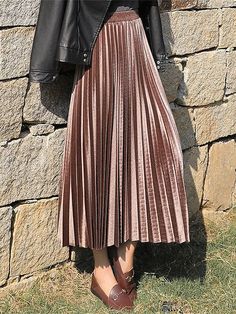 Elegant Pleated High Waist Women's Midi Skirt in Velvety Gold and Royal Blue for Winter Versatile Skirts, Gold And Royal Blue, Royal Blue Skirts, Skirt Collection, Winter Wardrobe Essentials, Graduation Outfits, Skirts Midi High Waisted, Elegant Colors, Winter Skirt