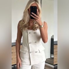 Questions? Leave A Comment Below! Elegant White Sleeveless Outerwear, White Zara Outerwear For Day Out, Zara White Outerwear For Day Out, Zara White Fitted Outerwear, Fitted White Zara Outerwear, Long Vest, Long Vests, Zara Jackets, Metallic Thread