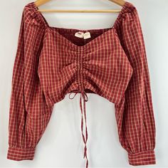 New With Tags. Retail Price $60. Women’s 100% Cotton, Ruched And Smocked Back Long Sleeve Crop Top Size Small In Red Plaid. 18” From Pit To Pit, 16” Overall Length. Casual Fitted Levi's Blouse, Levi's Fitted Casual Blouse, Trendy Ruched Cotton Blouse, Levi's Fitted Blouse For Spring, Fitted Levi's Blouse For Spring, Levi's Fall Blouse, Trendy Levi's Tops For Fall, Ruched Cotton Top For Fall, Fall Cotton Ruched Top