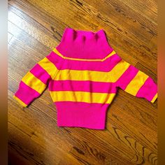 525 America Stripe Pink And Orangesweater. Never Worn Good Condition! S Crew, Orange Pink, Pink Orange, Color Orange, Colorful Sweaters, Knit Sweater, Pink And Orange, Knitted Sweaters, Scoop Neck