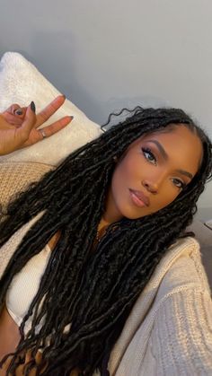 Goddess Braids Hairstyles, Shaved Sides, Goddess Braids, Faux Locs, Braids Hairstyles, Protective Hairstyles