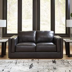 Amiata Onyx Leather Loveseat - Ornate Home Spacious Sofa, Genuine Leather Sofa, Chair And A Half, Mesa Exterior, Ornate Furniture, Leather Living Room Set, Leather Loveseat, Living Room Set, Simply Chic