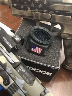 COLISEUM FIT™ BETSY ROSS EDITION (PHANTOM BLACK) Betsy Ross, Black Watch, Usa Flag, Digital Watch, Luxury Watches, Flag