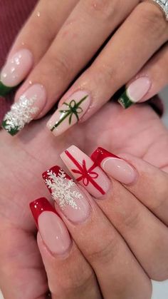 This Christmas, let your style shine with 2024 Holiday Nails: Stunning Christmas Designs You’ll Love! Discover a collection of creative nail art that features beautiful holiday themes, from sparkling ornaments to cozy winter scenes. These festive designs are perfect for any occasion, whether you're hosting a party or attending a family gathering. Elevate your holiday look with nails that celebrate the magic of the season! 🎄💖 #ChristmasNails2024 #NailArt #HolidayNails #NailDesigns #FestiveNails Christmas Nails Square Medium, Christmas Nails Green And Red, Cute Simple Christmas Nails, Trendy Christmas Nails, Santa Nail Art, Xmas Nail Designs, Nails Holiday, December Nails, Christmas Gel