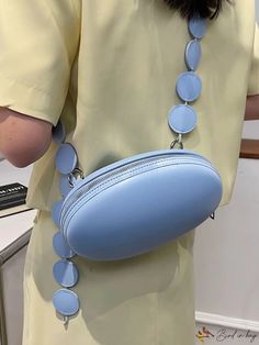 BirdinBag - Sleek Novelty Handbag: Embrace Minimalist Chic Chic Solid Color Portable Bag, Chic Solid Portable Bag, Chic Portable Solid Color Bags, Modern Blue Compact Bag, Modern Portable Crossbody Shoulder Bag, Novelty Handbags, Minimalist Chic, Novelty Bags, Beautiful Handbags