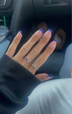 Nail Ideas Square Blue, Summer Nails Inspo 2024 Square, Nail Ideas That Match Everything, Acrylic Nails For November, Dark Navy Blue French Tip Nails, Nail Inspo For Square Nails, Plan Nails Ideas, Blue Nail Inspo Square, Hoco Nail Ideas Blue