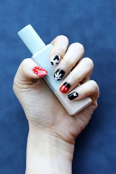 Mickey Mouse Cute Nail Wraps / Polka Dot Nail Polish Strips / - Etsy Cute Disney Nails, Simple Disney Nails, Mickey Mouse Cute, Disney Princess Nails, Disney Nail Designs, Mickey Mouse Nails, Disney Acrylic Nails, Red Disney, Minnie Mouse Nails