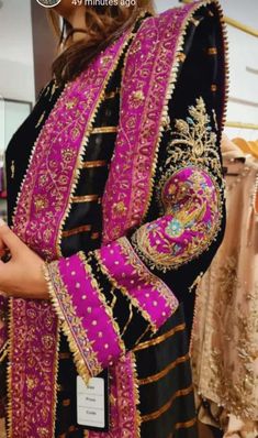 Casual Bridal Dress, Arabic Makeup, Balochi Dress, Mehndi Dress, Girls Designer Dresses, Colour Combinations Fashion, Bridal Shirts, Gotta Work, Punjabi Outfits