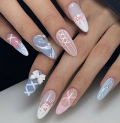 Pink Blue Nails, Vacation Nails Green, Nails Bow, Nails Coquette, Nail Room Ideas, Tropical Vacation Nails, Bow Nail Art, Coquette Nails, Nails Designs Short