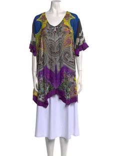 Etro TunicPurplePaisley PrintShort Sleeve with Scoop NeckButton Closure at FrontDesigner Fit: Designed for a slim fit, those with a curvy figure may wish to take one size up. Purple Short Sleeve Top For Vacation, Purple Short Sleeve Vacation Tops, Purple Short Sleeve Beach Top, Bohemian Short Sleeve Paisley Print Tops, Purple Floral Print Short Sleeve Tops, Purple Short Sleeve Tops For Daywear, Casual Purple Top With Paisley Print, Casual Purple Paisley Print Top, Paisley Print