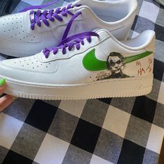 Custom Done Joker Air Force Ones In Men’s Ordered Wrong Size (My Son) Never Worn They Were Tried On Also Do Not Have Original Nike Box But Will Ship With Care Nike Custom Sneakers With Round Toe, Custom Nike Low-top Sneakers, Custom Air Force Ones, Box Painting Ideas, Nike Shoes Custom, Horror Movie Decor, Nike Box, Box Painting, Shoes Custom