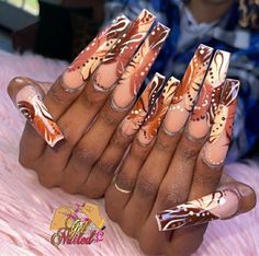 Ratchet Nails, 90s Nails, 2023 Nail, Nail Goals, Thanksgiving Nail Designs, Nail Board, Finger Nail Art, Glamour Nails, Colored Acrylic Nails