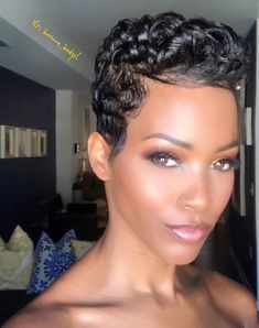 Black Short Hair Cuts For Women, Dutch Braid Crown, Crown Hairstyle, Finger Waves Short Hair, Braid Crown, Diy Hairstyle, Short Hair Styles African American, Short Relaxed Hairstyles, Crown Diy