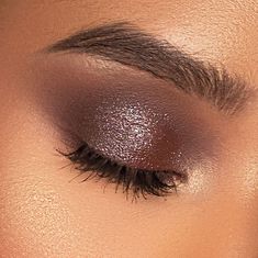 Block Party Single Eyeshadow Eye Makeup Images, Apply Eyeshadow, Matte Eyeshadow Palette, Glitter Eyeliner, Eye Makeup Designs, Single Eyeshadow, How To Apply Eyeshadow, Evening Makeup