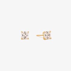 These princess cut studs are made with a rich 14K Gold and will sparkle on your wedding day. Perfect for a first or second piercing. 14K Gold Princess Cut Moissanite Crystals Hypoallergenic post Butterfly back closure Upper Lobe:3mm,4mm Lower Lobe:5mm,6mm #ES160-G Knots Jewelry, Staple Earrings, Upper Lobe, Jewelry Gift Guide, Second Piercing, Princess Cut Moissanite, Triangle Earrings Stud, Princess Cut Gold, Moms Bracelet