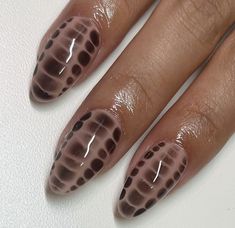 Brown Alligator Nails, Brown Snake Skin Nails, Crocodile Nails Brown, Brown Snake Nails, Brown Biab Nails, Crocodile Skin Nails, Reptile Nails, Snakeskin Nails, Crocodile Nails