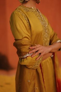 Mustard kurta with blossom sequin cutwork embellishments. Comes with skirt and scalloped border ombre dupatta. - Aza Fashions Archana Jaju, Ombre Dupatta, Kurta Skirt, Scalloped Border, Women Kurta, Set Women, Cut Work, Aza Fashion, Fashion Set