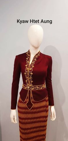 Burmese Clothing Traditional Dresses, Myanmar Dress Design New Looks, Myanmar Clothes Design, Model Tunik Batik, Wedding Myanmar, Myanmar Outfit, Model Dress Batik, Burma Dress, Model Dress Kebaya