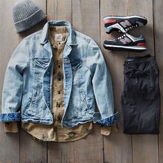 Undershirt Outfit, Hipster Outfits Men, Mens Fall Outfits, Mens Jogger Pants, Mens Fashion Blog, Hipster Outfits, Mens Fall