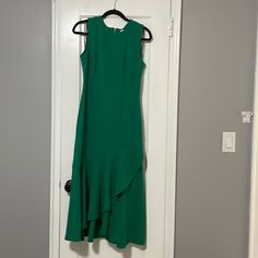 Brand New Emerald Green Calvin Klein With Ruffles On The Bottom. Currently Listed On Macys Website For $119! Hunter Green Calvin Klein Dress, Dresses Emerald Green, Calvin Klein Dress, Calvin Klein Dresses, Womens Calvin Klein, Emerald Green, High Low Dress, High & Low, High Low