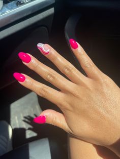 Back To School Nails Acrylic Short Pink, Summer Light Pink Nails, Cute Back To School Nails Acrylic Short, Back To School Nail Inspo Short, Nails Inspo Back To School, Hot Pink Nail Inspo Short, Short Dip Nail Designs, Cute Nails For Back To School Short, Short Nail Inspo For School