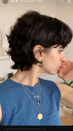 short curly hair inspo Tiny Bangs Short Hair, Short Chopped Haircut, Short Indigo Hair, Short Hair Thick Wavy, Bixie 90s Haircut Curly, Queer Short Hair, Dixie Cut Hair Short, Short Layered Haircuts Curly Hair, Short Shag Straight Hair