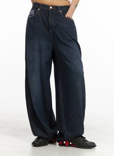 wide-fit-baggy-jeans-cy423 / Blue Casual Washed Black Denim Top, Relaxed Fit Washed Black Denim Tops, Washed Black Denim Tops Relaxed Fit, Indigo Casual Tops For Streetwear, Casual Indigo Tops For Streetwear, Casual Indigo Pre-washed Jeans, Indigo Washed Tops, Low Rise Jeans Bootcut, Acubi Style