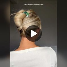 Pin Tutorial, Fine Hair Tips, Easy Bun, Nice Hair, Hairstyles And Makeup, Up Dos, Casual Hairstyles, Updo Hairstyles, Easy Hair