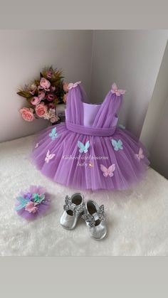 custom handmade dresses for your baby. Made with tulle. It is prepared with a soft cotton lining. It has a zipper on the back, very easy and comfortable to wear. 👉🏻 you can leave a message for more questions 👉🏻 It is a handmade dress that you can measure and customize. Very dense tulle layers are used, very fluffy, personalized color options are available, you can personalize ✈️Delivered to many countries within 1-5 days by express shipping 💝 Anniversary Poems, First Birthday Dress, Dress Butterfly, Detailed Dress, First Birthday Dresses, Dress Baby Girl, Frock Patterns, Butterfly Birthday