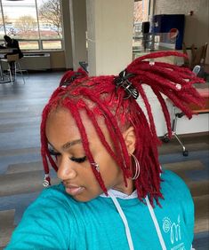 Loc Styles Black Women, Loc Dye Ideas, Black Women Dreadlocks, Dreads Styles