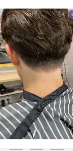 Low Fade Curtain Haircut Mens, Short Middle Part Hair Men Fade, Middle Part Tapered Hair Men, Mens Hairstyles Middle Part Fade, Mid Taper Fade Haircut Middle Part, Medium Hair Taper Fade, Split Haircut Men, Middle Part Hairstyles Men Back View, Taper Side Part Men