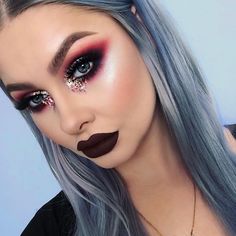 Dark Magic Makeup, Capricorn Makeup Looks, Witch Aesthetic Makeup, Emo Aesthetic Makeup, Rock N Roll Makeup, Rock Concert Makeup, Alternative Drag, Punk Rock Makeup, Makeup Therapy