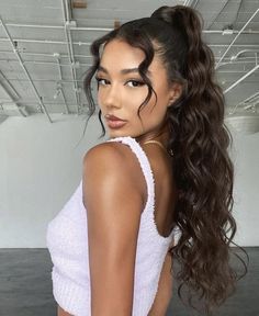 Hairstyles Homecoming, Smink Inspiration, Hair Stylies, Sleek Ponytail, Hair Stylist Life, Sleek Hairstyles, Easy Hairstyles For Long Hair, Formal Hairstyles, Handwriting Fonts