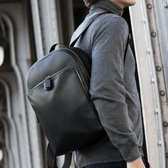 Longchamp Spring 2017 Men collection. Discover it on www.longchamp.com Spring 2017, Leather Backpack, Backpacks, My Style, Leather