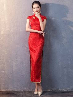 Traditional Red Cheongsam For Wedding, Red Cheongsam Dress, Chinese Long Dress, Traditional Red Wedding Cheongsam, Red Traditional Cheongsam For Evening, Red Fitted Cheongsam For Party, Red Chinese Dress, Cheongsam Wedding Dress, Festive Red Fitted Cheongsam