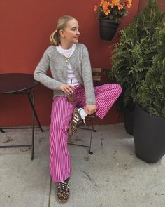 iced coffee season !!! 🩷 outfit: https://liketk.it/4FyF6 🏷️ spring fashion, spring style, summer style, spring outfit ideas, spring style inspo, boxer pants, Pinterest aesthetic, Pinterest girl, summer outfit ideas Boxer Pants Outfit Women, Striped Pants Outfit Winter, Pink Pants Outfit Aesthetic, Boxer Pants Outfit, How To Style Pink Pants, Outfits With Pink Pants, Stripped Pants Outfit, Switzerland Fall, Pinstripe Trousers Outfit