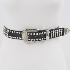 Studded Poly Belt Western Vibes, Plus Size Belts, Outfits Petite, Belt Brown, Current Fashion, 2022 Trends, Studded Belt, White Belt, Outfits 2022