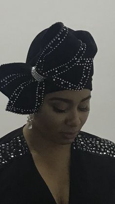 Aretha Franklin Facinator Ideas, English Hats, Bling Hats, Church Suits And Hats, 1940s Hats