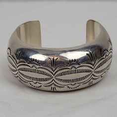 Vintage Bangle Wide Silver Bracelet Albert Bighand Luxury Engraved Round Cuff Bracelet, Classic Engraved Sterling Silver Bracelet, Classic Etched Bangle Bracelets, Classic Etched Bangle Bracelet, Timeless Hallmarked Jewelry Bracelet, Timeless Engraved Bangle Jewelry, Formal Cuff Oyster Bracelet, Formal Oyster Cuff Bracelets, Formal Stamped Cuff Jewelry