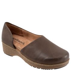 PRICES MAY VARY. REMOVABLE FOOTBED CUSHIONED FOOTBED ARCH SUPPORT LEATHER UPPER BREATHABLE LININGS Over 60, Mule Clogs, Arch Support, Special Features, Clogs, Dark Brown, Arch, Leather Upper, Ankle Boots