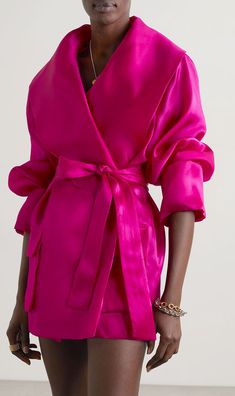 Sergio Hudson, Outing Outfit, Fuschia Dress, Silk Coat, Satin Jacket, Couture Details, Satin Jackets, Vintage Style Dresses, Stylish Dress Designs