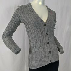 ABERCROMBIE Gray Cable Knit Cardigan Button Up Long Sleeve Sweater Kids XL. Condition is Excellent Pre-owned Shipped with USPS First Class Mail. Casual Gray Cardigan With Buttons, Gray Cotton Cardigan With Buttons, Gray Cotton Sweater With Button Closure, Cable Knit Cardigan, Kids Sweater, Cable Knit, Long Sleeve Sweater, Knit Cardigan, Button Up