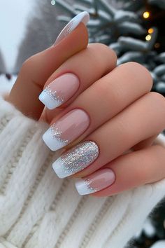 73 White Christmas Nail Ideas to Try This Winter Elegant December Nails, Elegant Nails For Christmas, Nails Holiday Christmas, Simple Nails For Christmas, Gel Nails Christmas Designs, Festival Nails Ideas, Winter Nail Ideas Gel, French Manicure Christmas Nails, Holiday Nails 2024