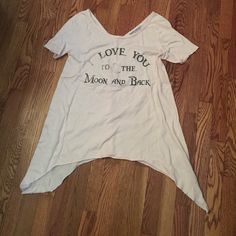 "I Love You To The Moon And Back" Tshirt! By Project Social T! Size Xs! Never Worn Without Tags White Graphic Tee With Moon Print, White Cotton T-shirt With Moon Print, White Casual T-shirt With Moon Print, Casual White Tops With Moon Print, To The Moon And Back, To The Moon, Cream White, Tshirt Colors, The Moon