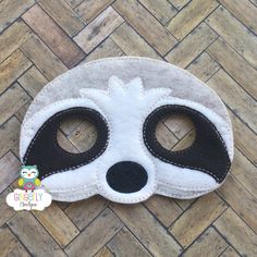 Mask is made from a wool blend felt, if you have a wool allergy please let me know and I can use acrylic/craft felt instead (colors may vary slightly). Mask is designed for ages 2-12 but can possibly fit larger depending on face size. Mask is backed with felt and a elastic cord is attached. Sloth Costume, Felt Sloth, Jungle Party Favors, Daycare Teacher Gifts, Dinosaur Mask, Monkey Mask, Mascaras Halloween, Flamingo Birthday Party, Felt Mask