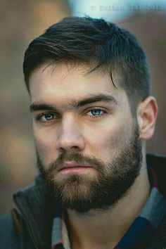 Name? Stubble Beard, Beard Growth Oil, Beard Hairstyle, Beard Lover, Great Beards, Awesome Beards, Beard Styles For Men, Beard Growth, Corte De Cabelo Masculino